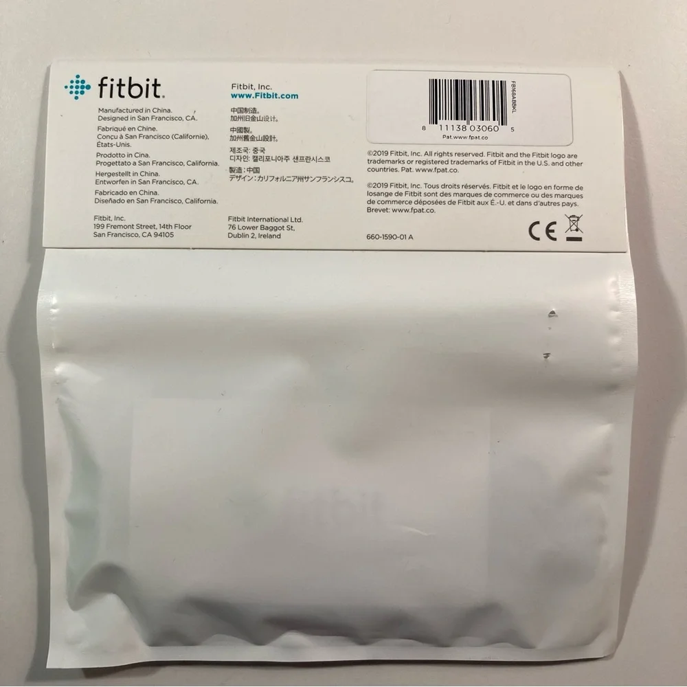 Fitbit Charge 3 Watch Band Size Large in Black